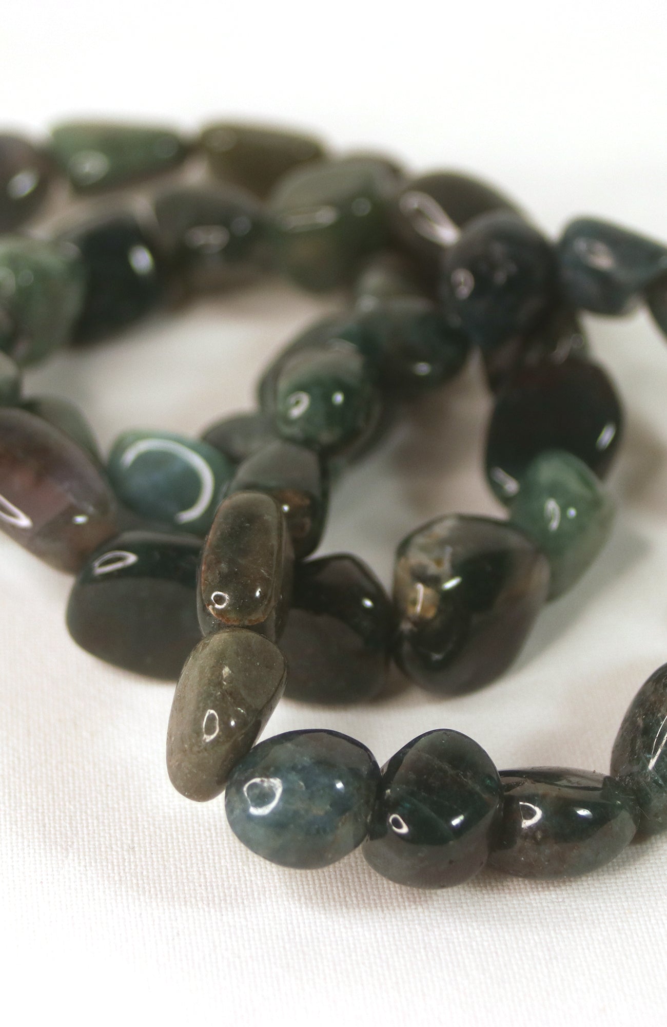 Moss Agate Tumbled Stone Bracelet